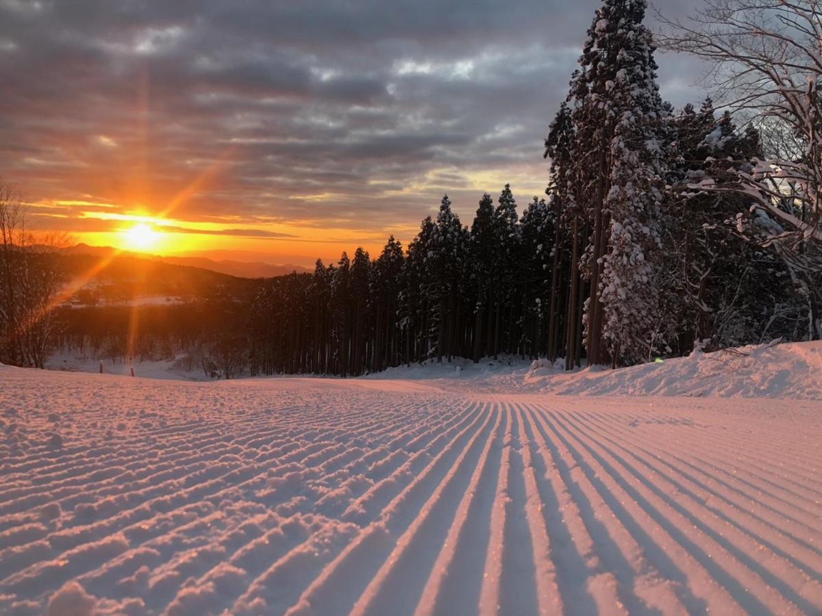 Mineyama Kogen Hotel Relaxia Kamikawa  Buitenkant foto